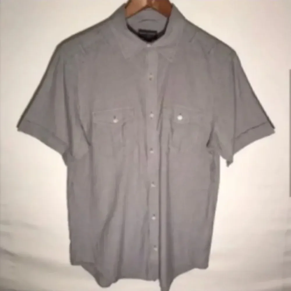 Banana Republic Short Sleeve Button Down